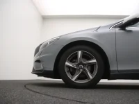 Volvo V40 2 88kW thumbnail