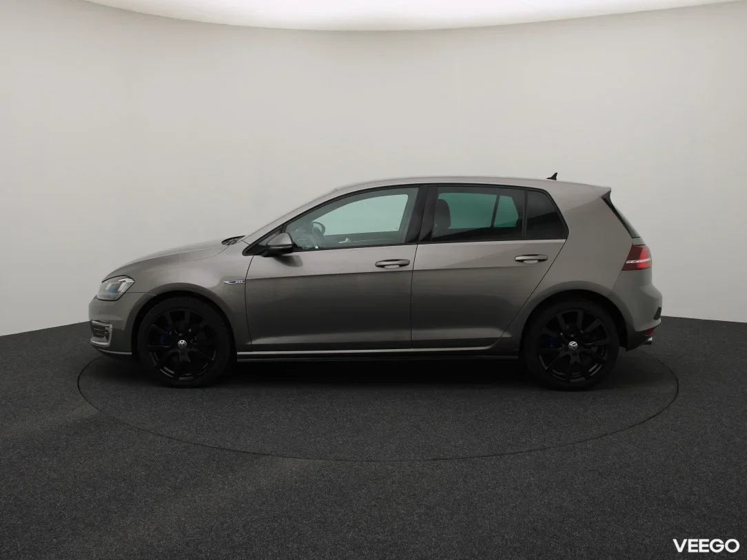 Volkswagen Golf 1.4 110kW