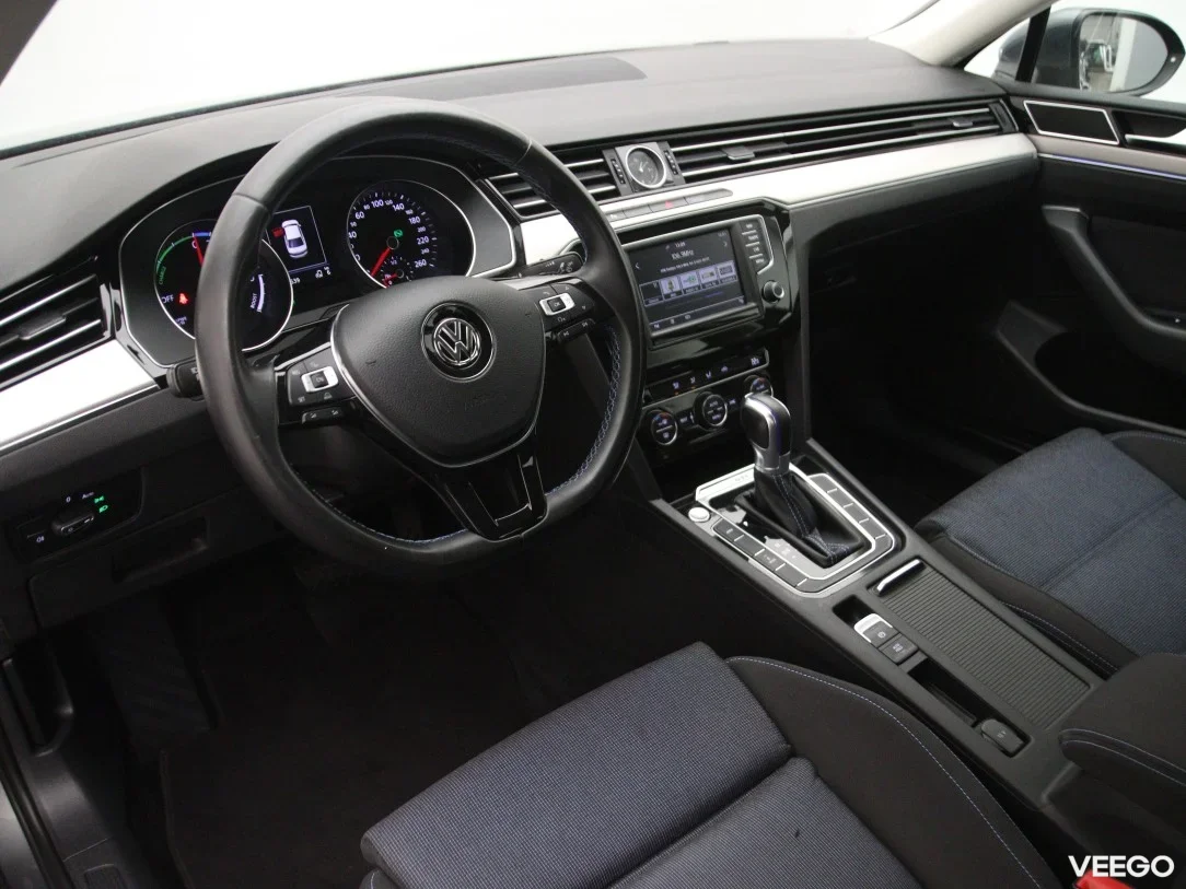 Volkswagen Passat 1.4 115kW