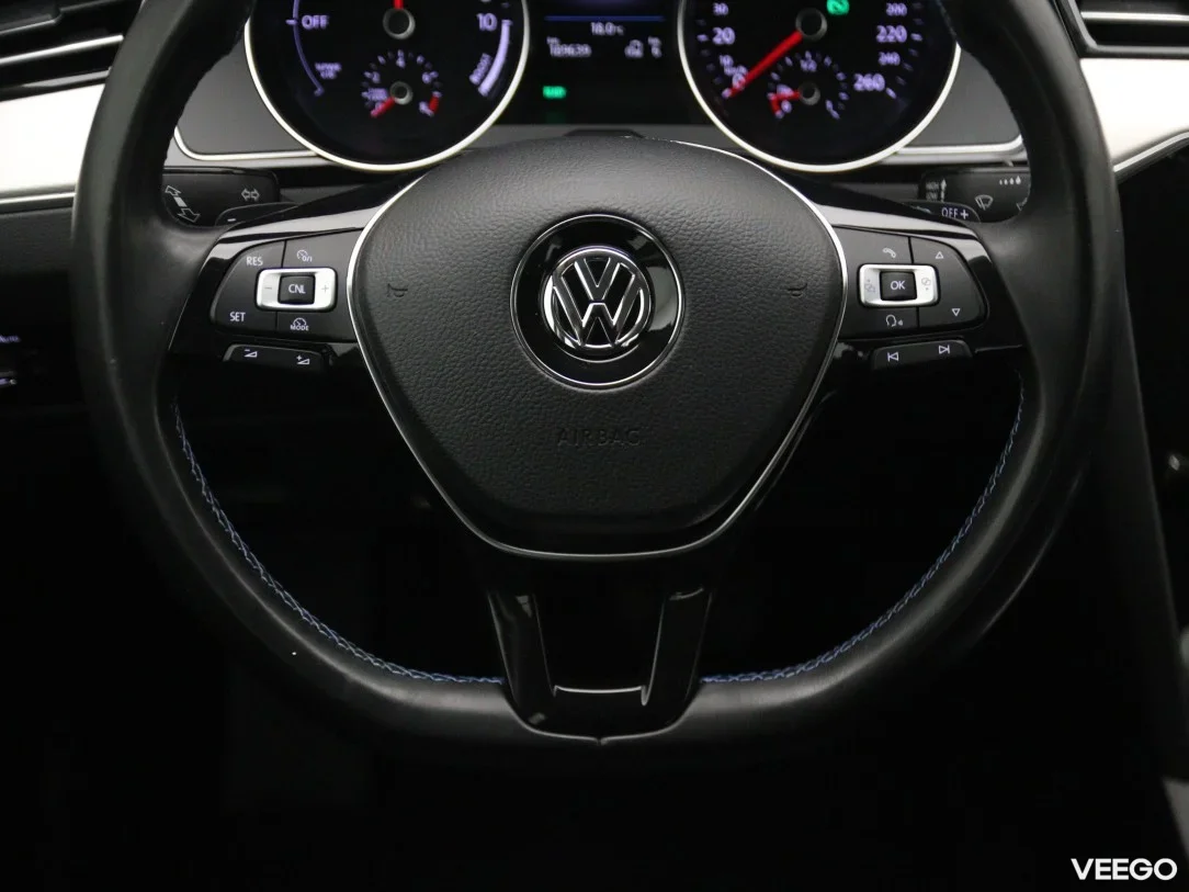 Volkswagen Passat 1.4 115kW