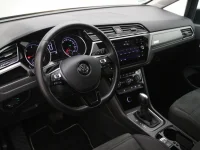 Volkswagen Touran 2 85kW thumbnail