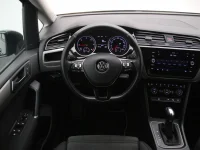 Volkswagen Touran 2 85kW thumbnail