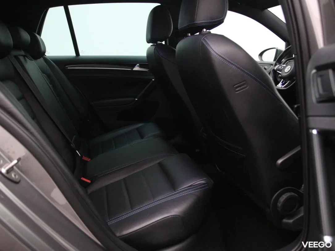 Volkswagen Golf 1.4 110kW