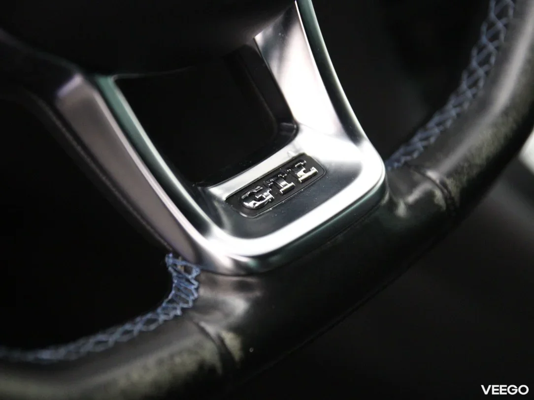 Volkswagen Golf 1.4 110kW