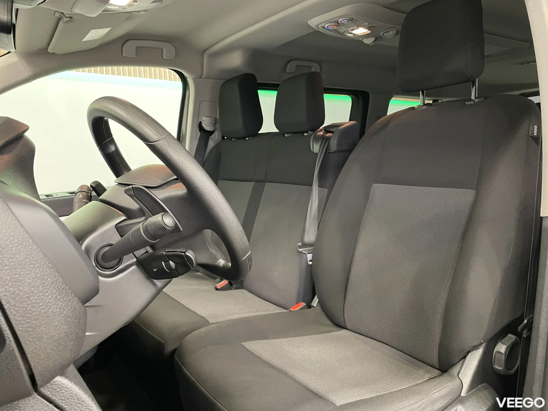 Toyota Proace Verso Long Double side door Shuttle 130kW