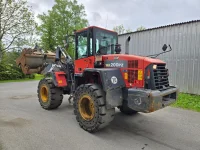 Komatsu WA 95kW thumbnail