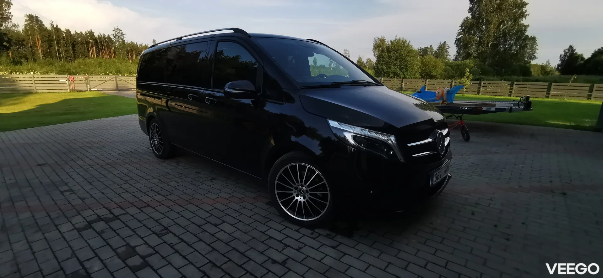 Mercedes-Benz V class 2.0 176kW