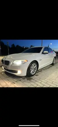 BMW 520 520d 2.0 135kW thumbnail
