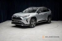 Toyota RAV4 Plug in AWD-i 306hk Style Drag B-Kamera MOMS 225kW thumbnail
