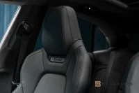 Porsche Macan Turbo Electric 585hk Burmester Hud P-Disp MOMS 430kW thumbnail