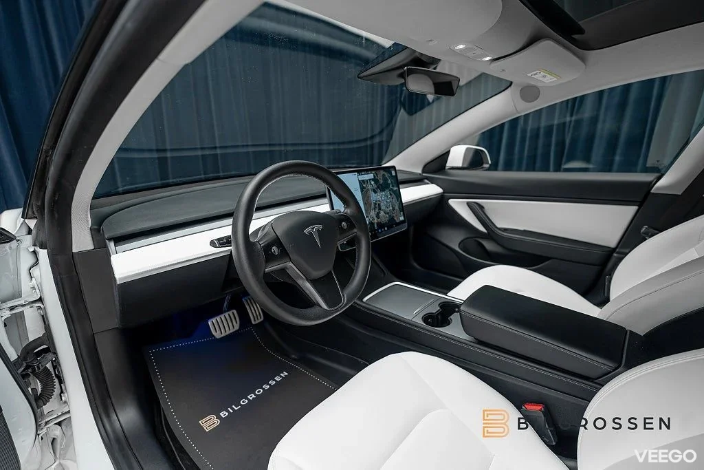 Tesla Model 3 Performance 513hk Autopilot Premium 377kW