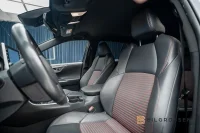 Toyota RAV4 Plug in AWD-i 306hk Style Drag B-Kamera MOMS 225kW thumbnail