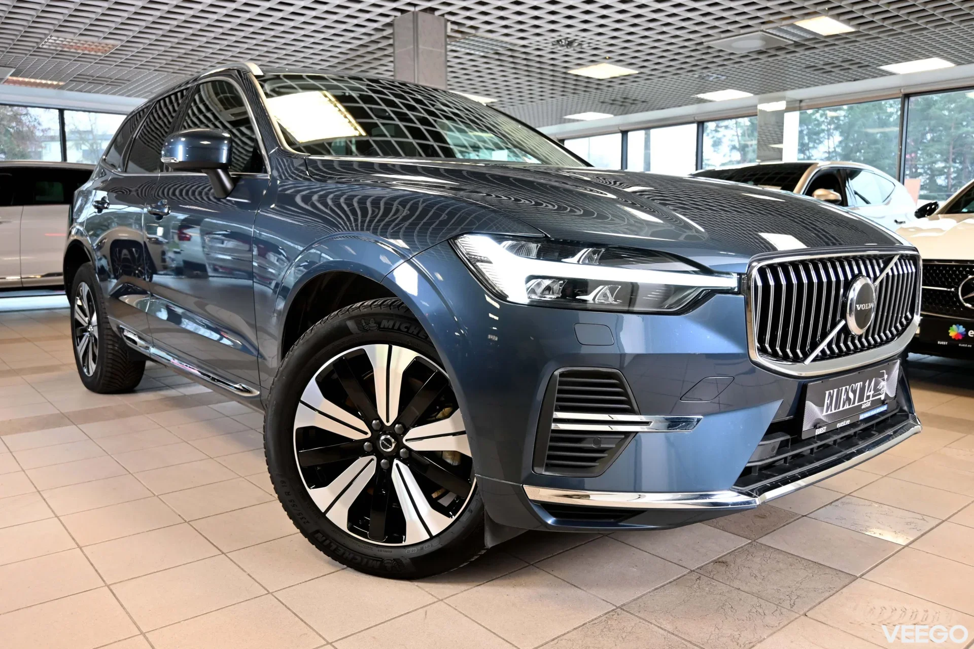 Volvo XC60 AWD T6 H&K BRIGHT XENIUM INTELLI SAFE PRO 2 293kW