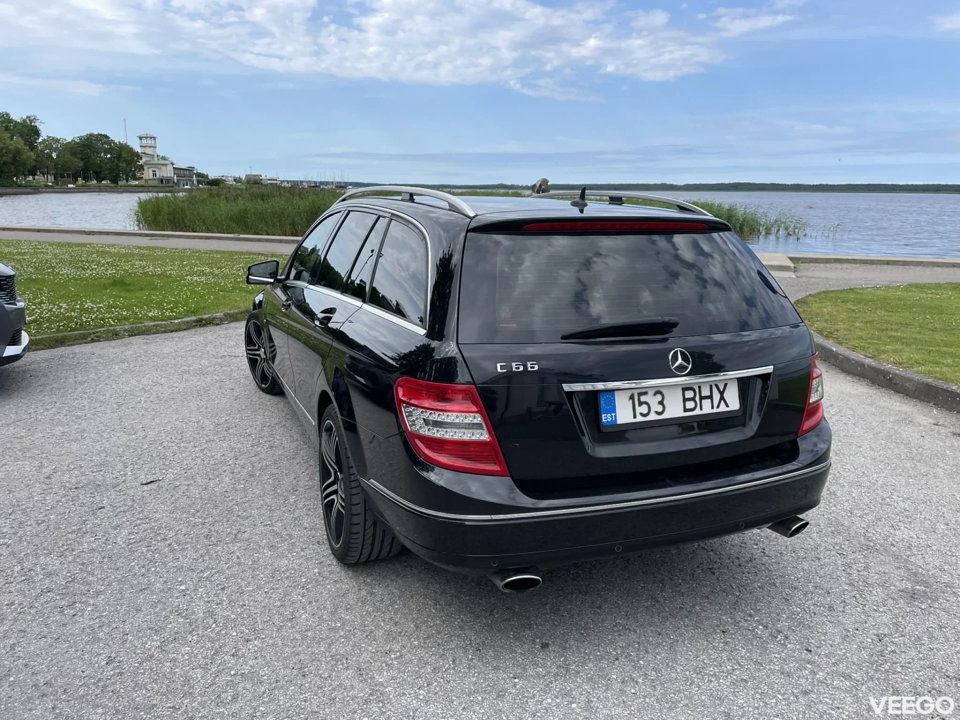 Mercedes-Benz C320 3.0 165kW