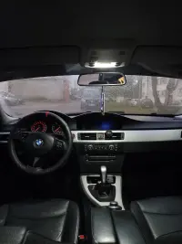 BMW 320 2.0 130kW thumbnail