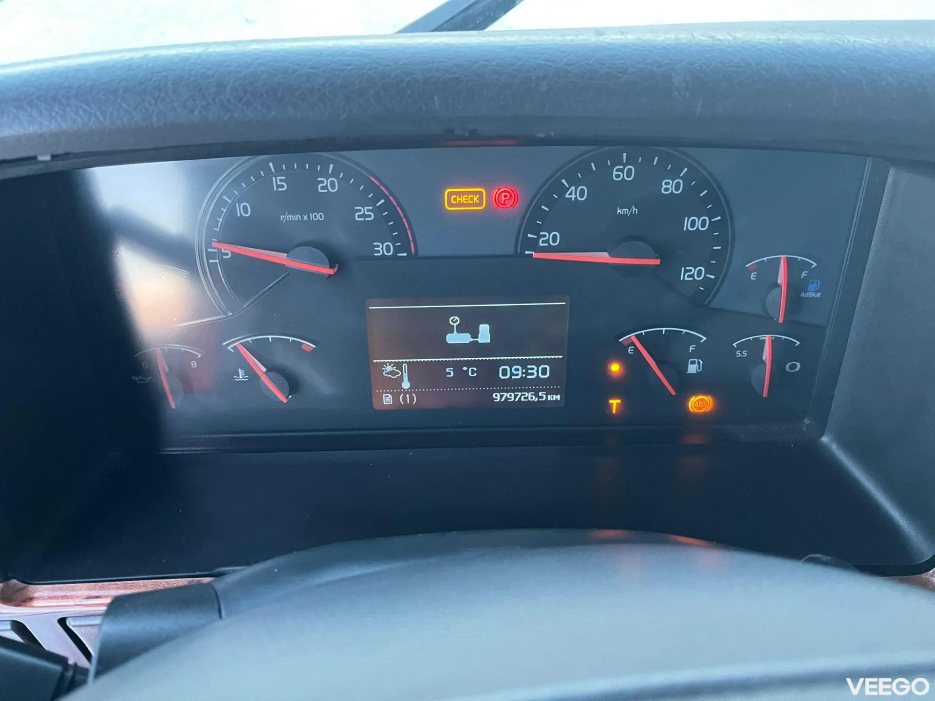 Volvo FM300 PLATFORM L=5321 mm 226kW