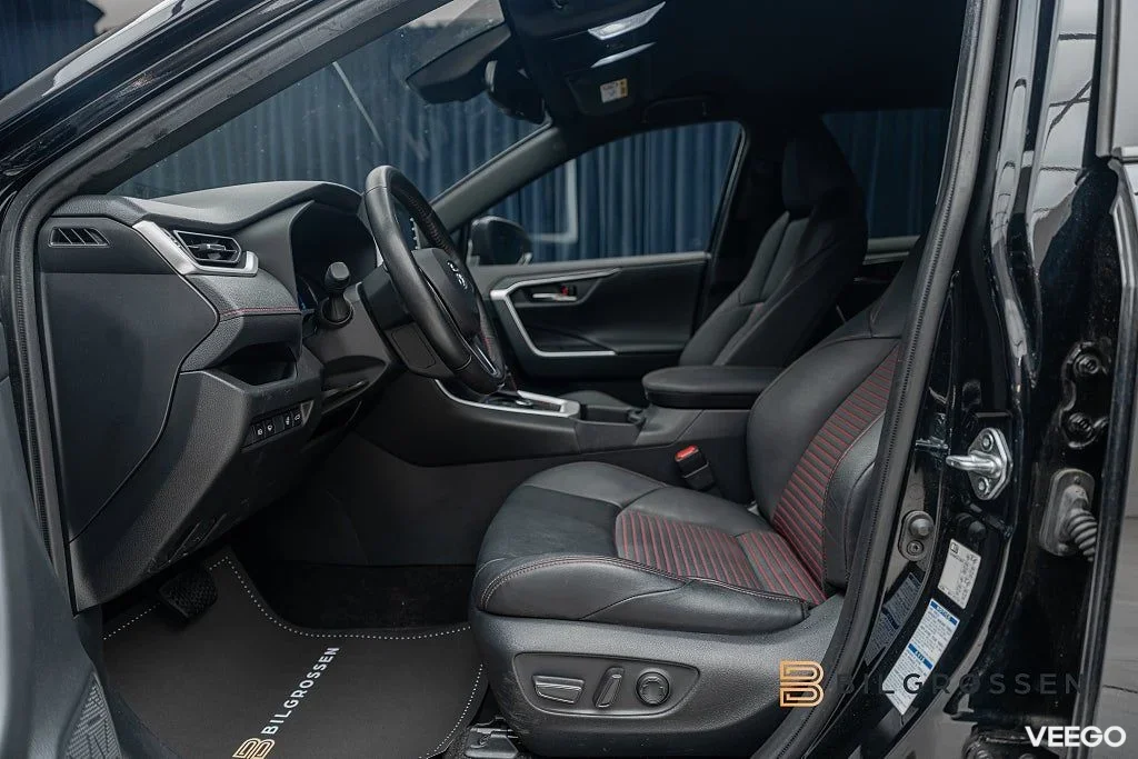 Toyota RAV4 Plug-in Hybrid E-CVT X EDITION Kamera MOMS 225kW