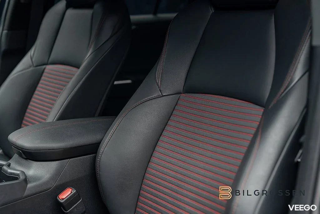 Toyota RAV4 Plug-in Hybrid E-CVT X EDITION Kamera MOMS 225kW