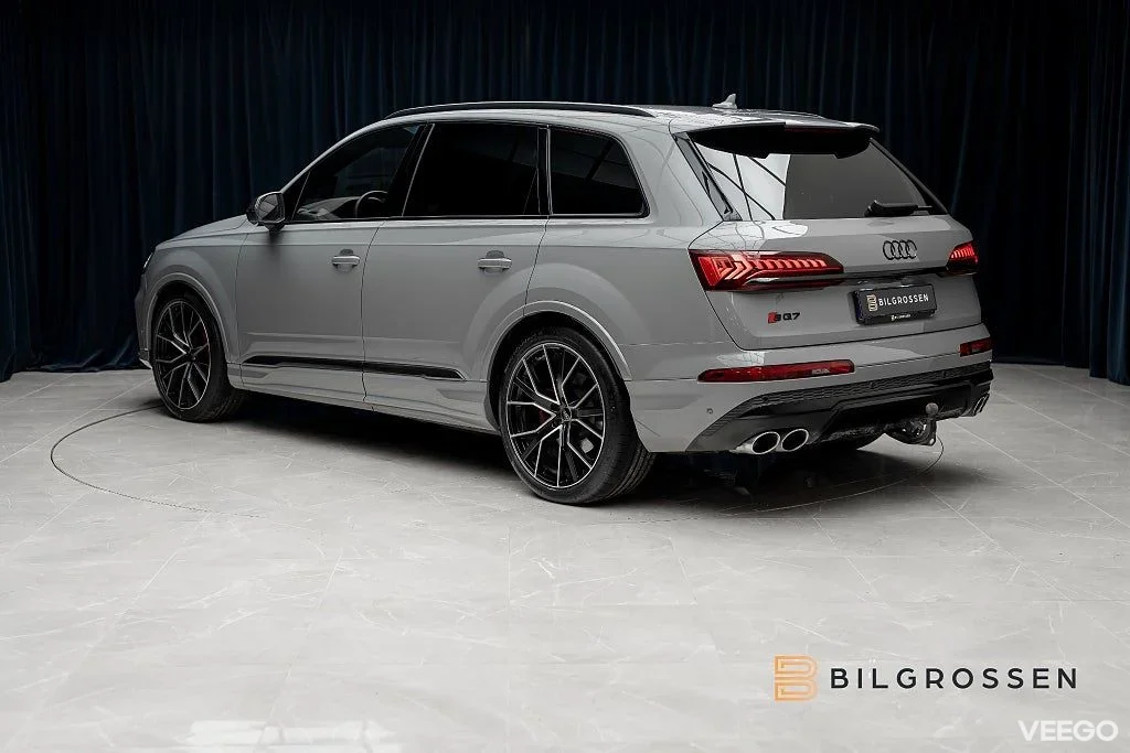 Audi SQ7 TFSI quattro 7-Sits Competition Plus Kolfiber MOMS 373kW