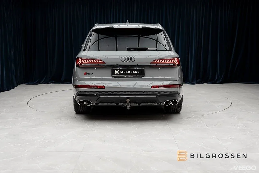 Audi SQ7 TFSI quattro 7-Sits Competition Plus Kolfiber MOMS 373kW