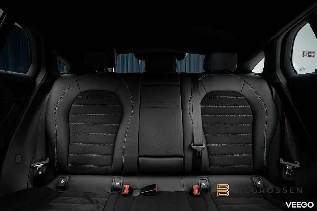 Mercedes-Benz GLC200 300 e Coupé 4MATIC AMG Line Taklucka Night 235kW