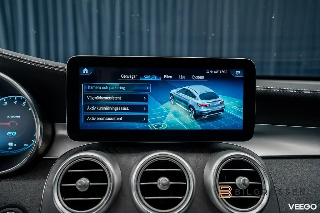 Mercedes-Benz GLC200 300 e Coupé 4MATIC AMG Line Taklucka Night 235kW