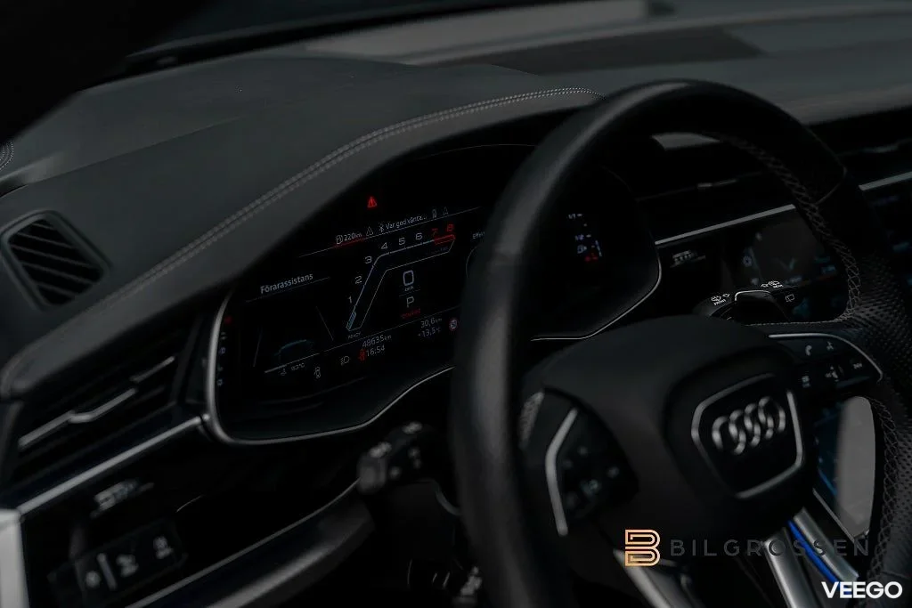 Audi RS Q8 RS-Design B&O RS-Sportavg Panorama Softclose 441kW
