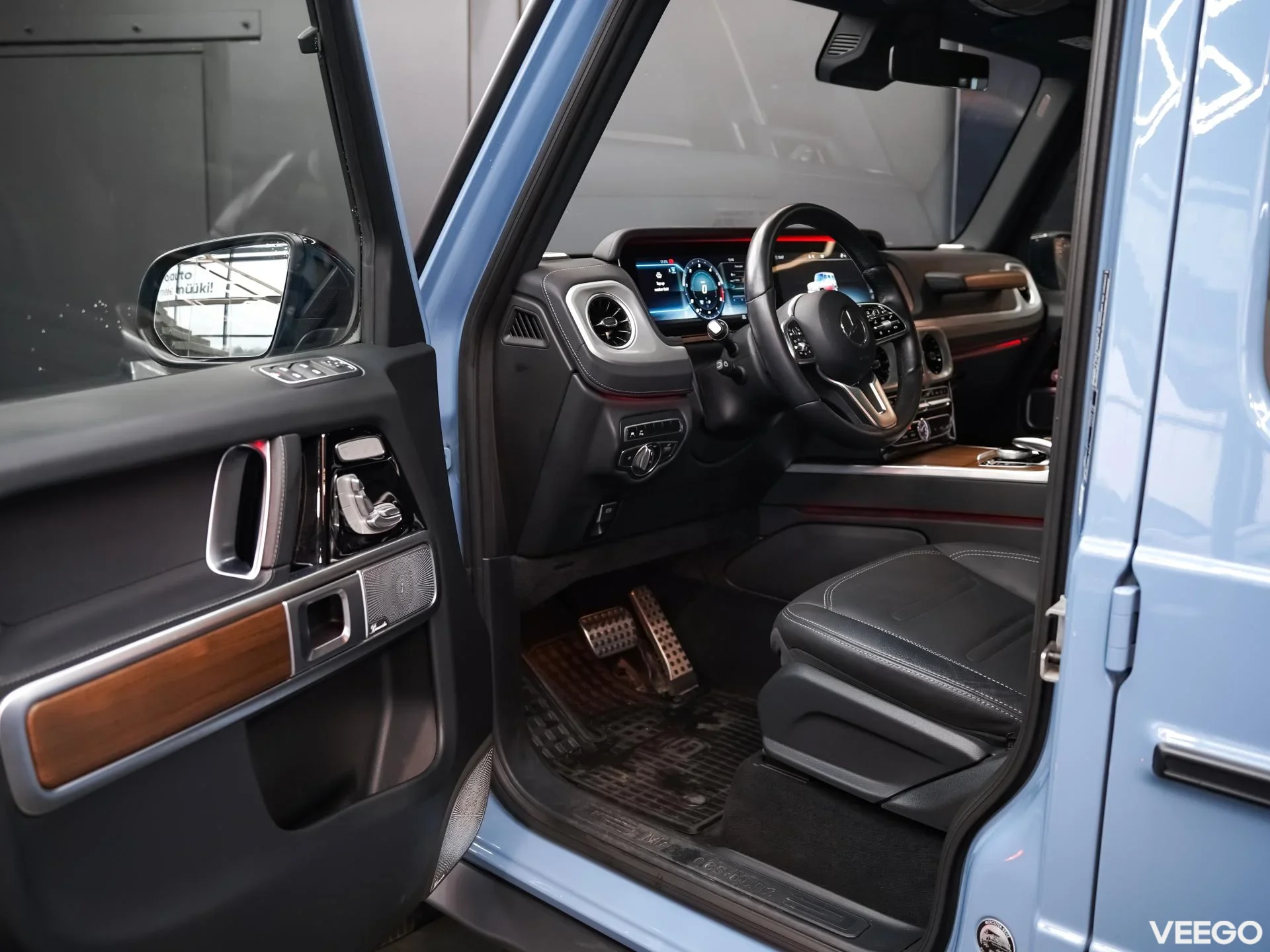 Mercedes-Benz G400 2.9 243kW