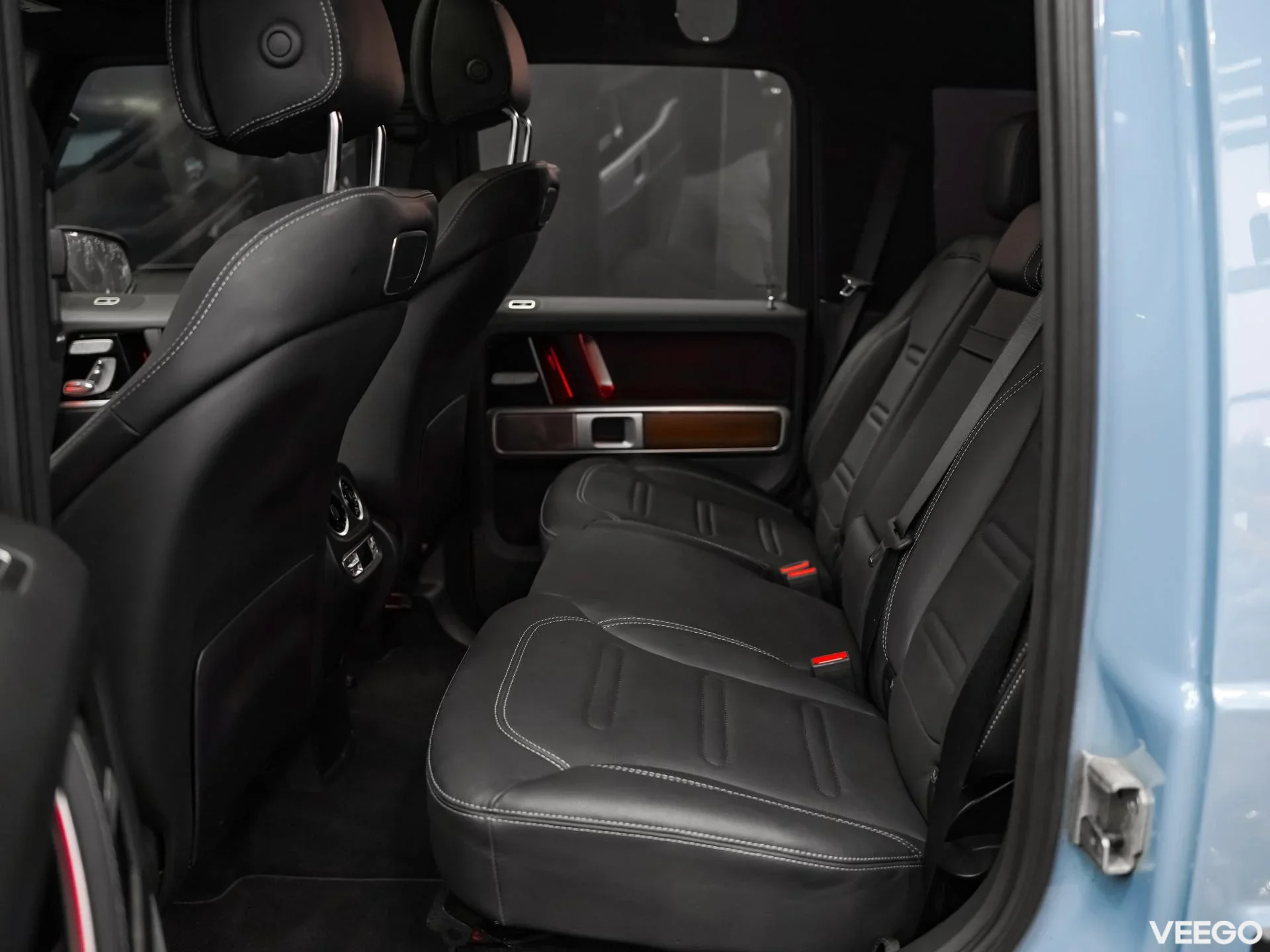 Mercedes-Benz G400 2.9 243kW