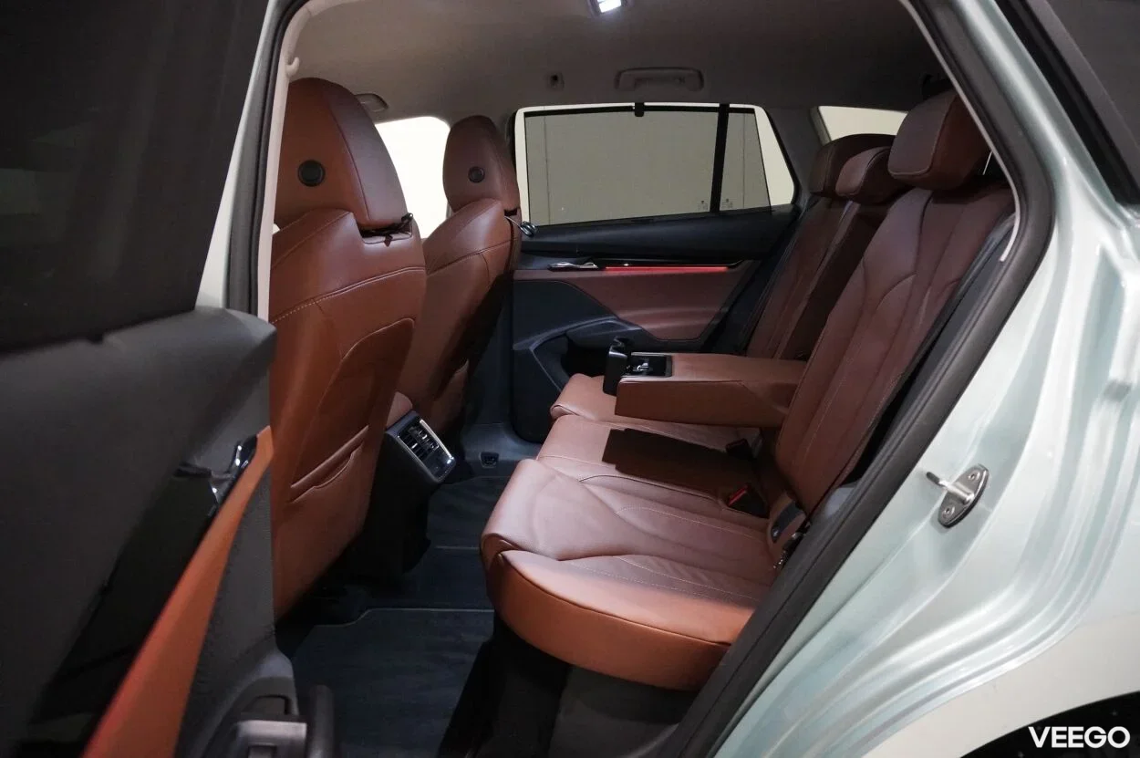 Skoda Enyaq 80x / 82kWh 195kW