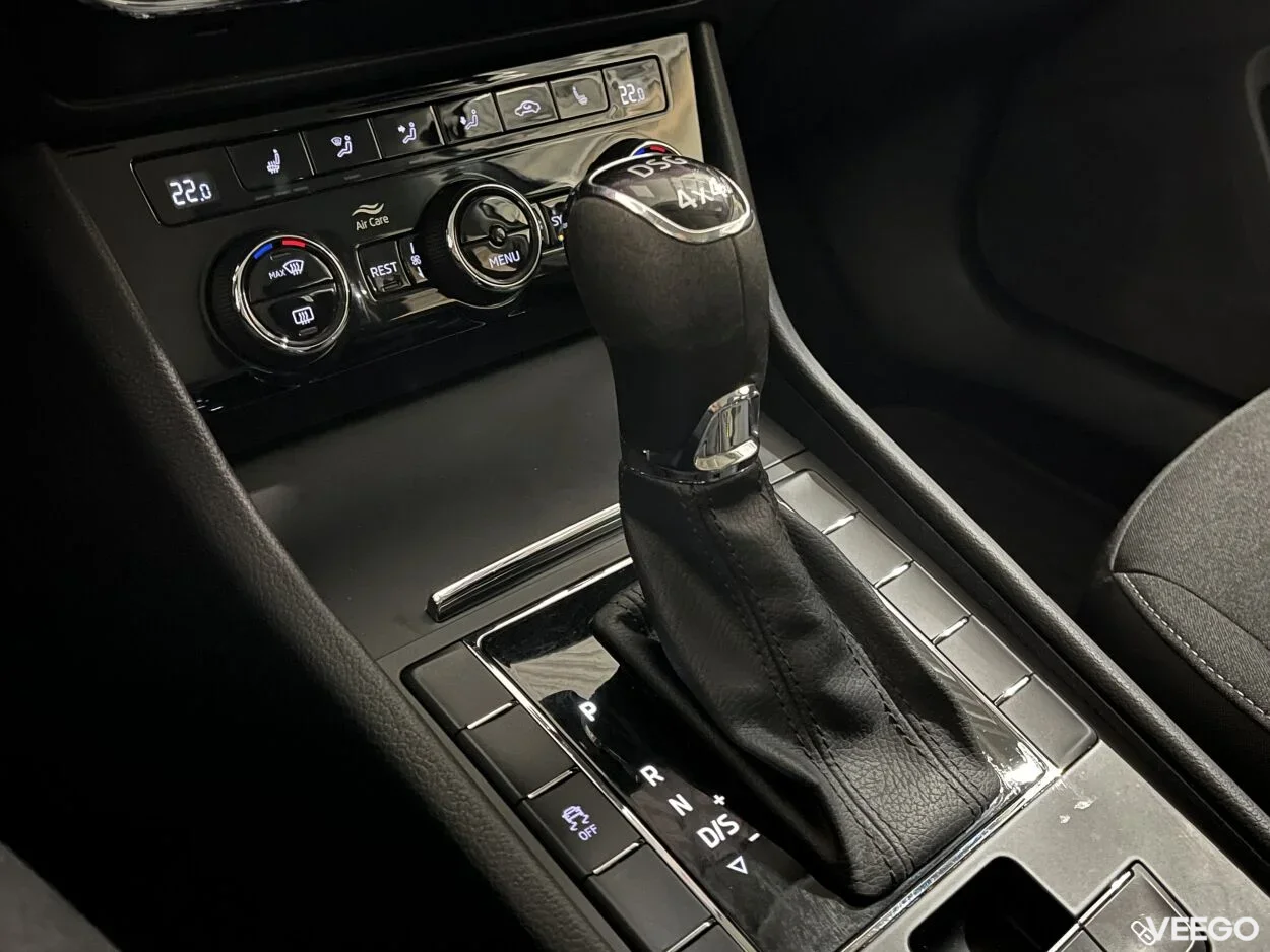 Skoda Superb HB Active FL 4x4 2 140kW