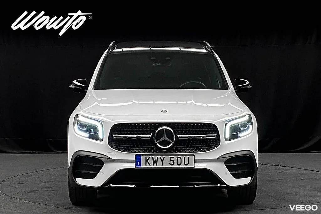 Mercedes-Benz GLB200 250 4M 224HK AMG/Pano/Burmester/Navi/Drag 165kW