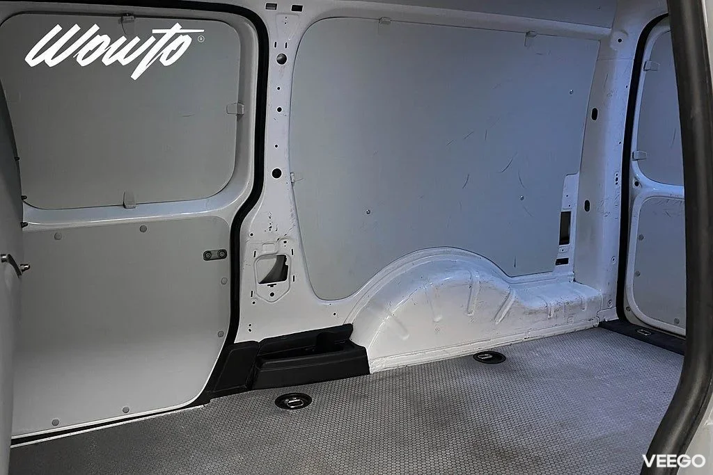 Volkswagen Caddy Maxi 2.0 TDI DSG 102HK /Värmare /Moms 75kW