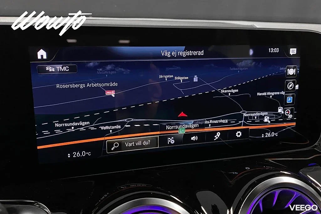 Mercedes-Benz GLB200 250 4M 224HK AMG/Pano/Burmester/Navi/Drag 165kW