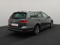 Volkswagen Golf 1.5 110kW thumbnail