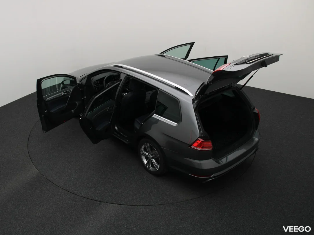 Volkswagen Golf 1.5 110kW
