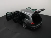 Volkswagen Golf 1.5 110kW thumbnail