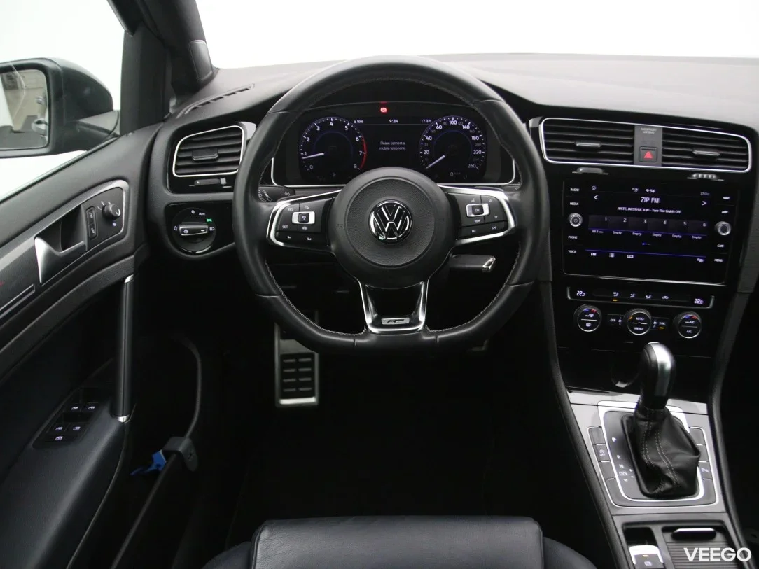 Volkswagen Golf 1.5 110kW