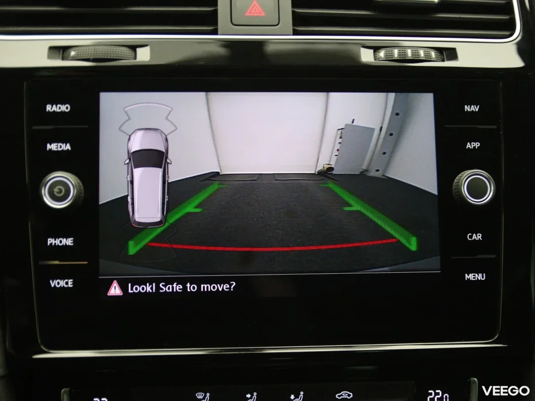 Volkswagen Golf 1.5 110kW