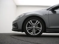 Volkswagen Golf 1.5 110kW thumbnail