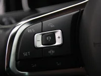 Volkswagen Golf 1.5 110kW thumbnail