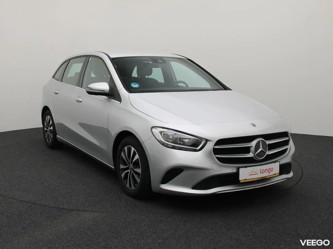 Mercedes-Benz B180 1.3 100kW
