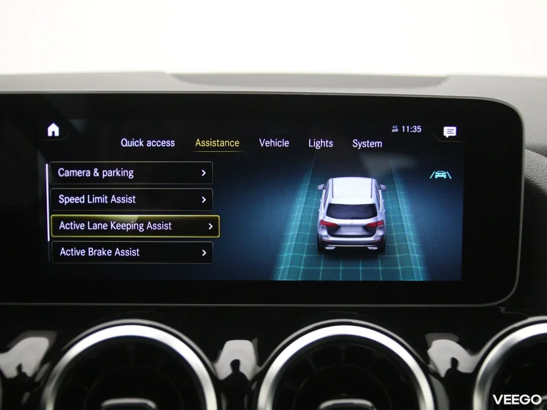 Mercedes-Benz B180 1.3 100kW