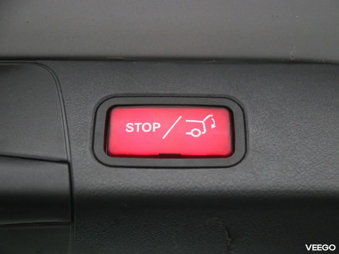 Mercedes-Benz B180 1.3 100kW