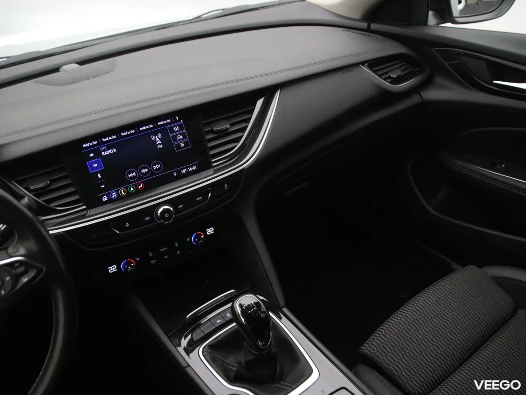 Opel Insignia 1.5 90kW