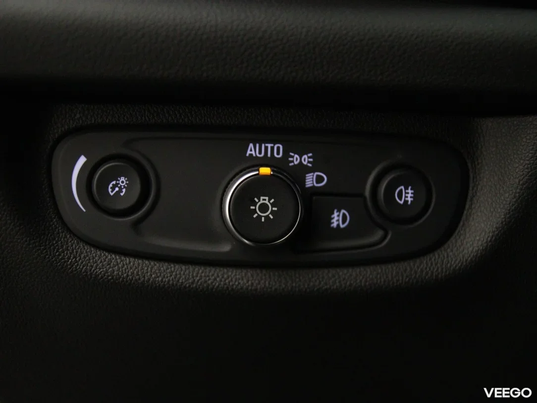 Opel Insignia 1.5 90kW