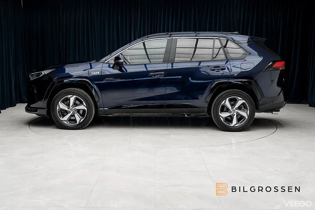 Toyota RAV4 Plug-in Hybrid E-CVT Active B-Kamera MOMS 225kW