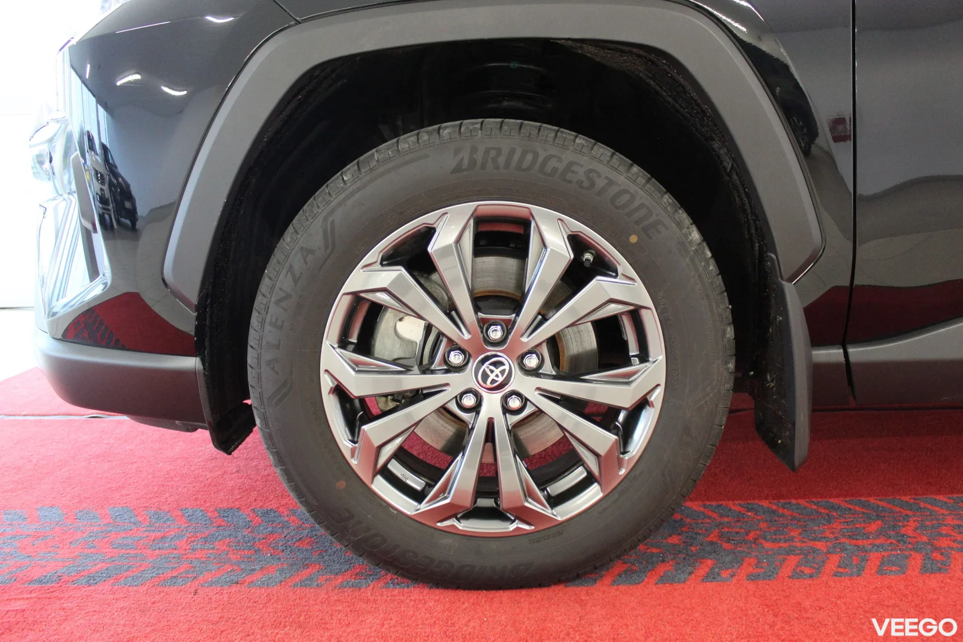 Toyota RAV4 Luxury Limited Hybrid FWD 2.5 131kW