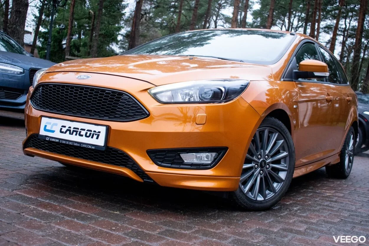 Ford Focus ST-Line Turnier 1 92kW