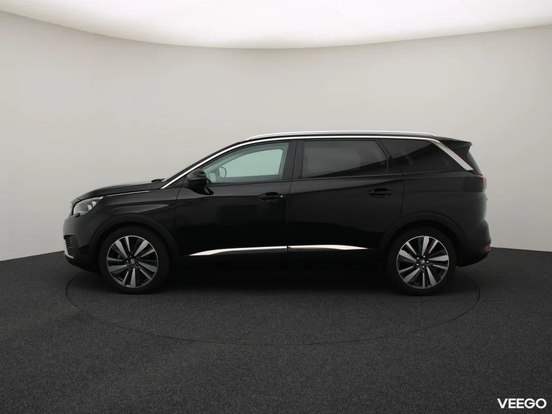 Peugeot 5008 1.5 96kW